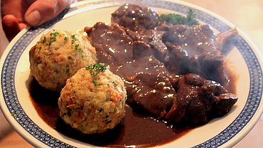 Jehněčí pečeně (Bauernschöpsernes)