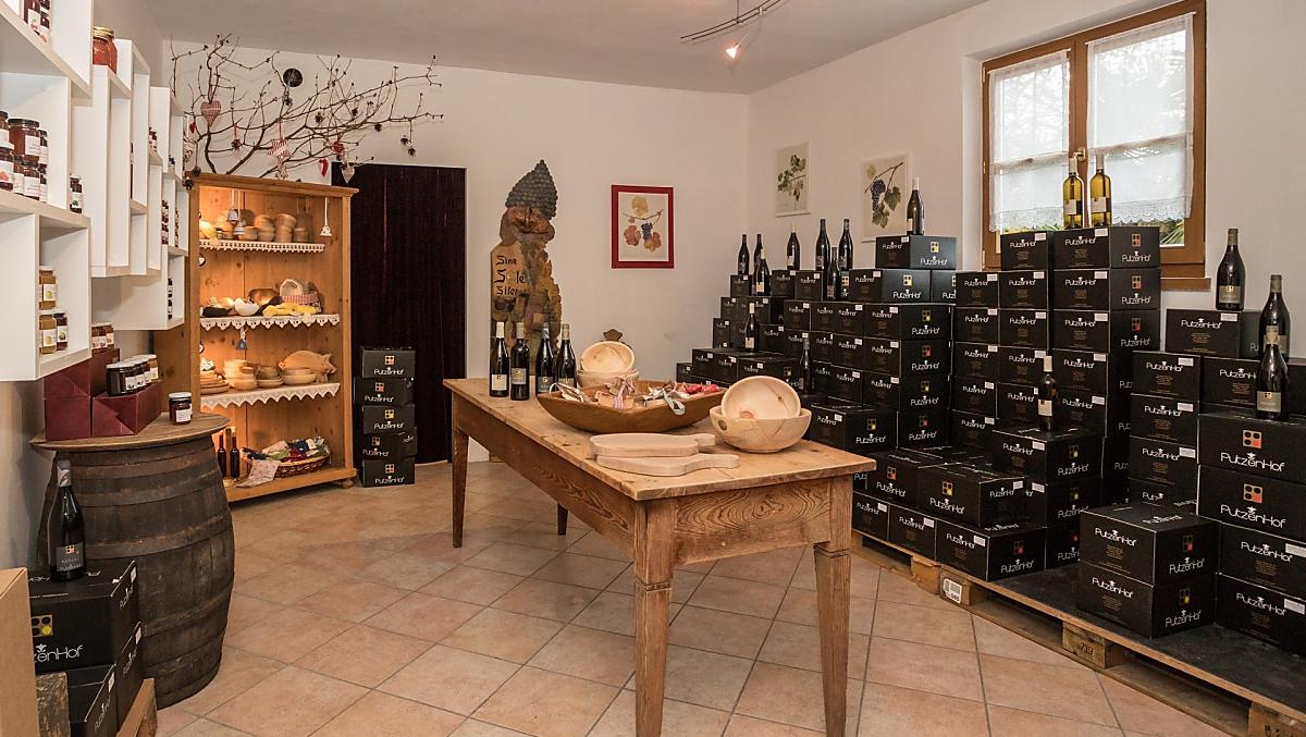 Farmárský obchod s prodejem vína
