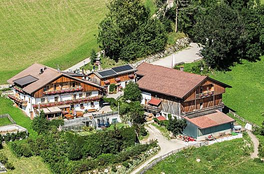 Kleinmarerhof - Seznam Photo