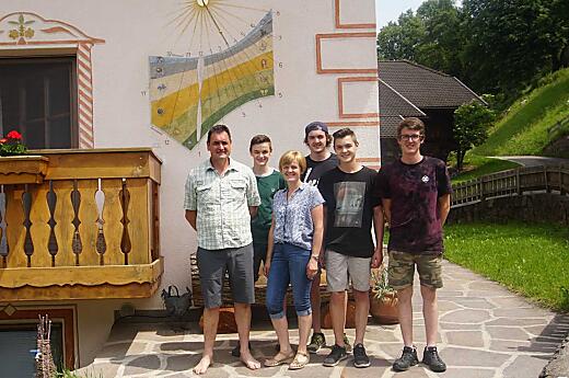 Georg, Fabian, Felix, Philipp, Max a Brigitte Malfertheinerovi