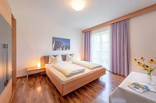 Mandlhof - Seznam Photo