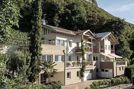 Haus Sauvignon - Seznam Photo