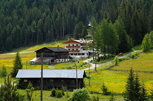 Huterhof - Seznam Photo