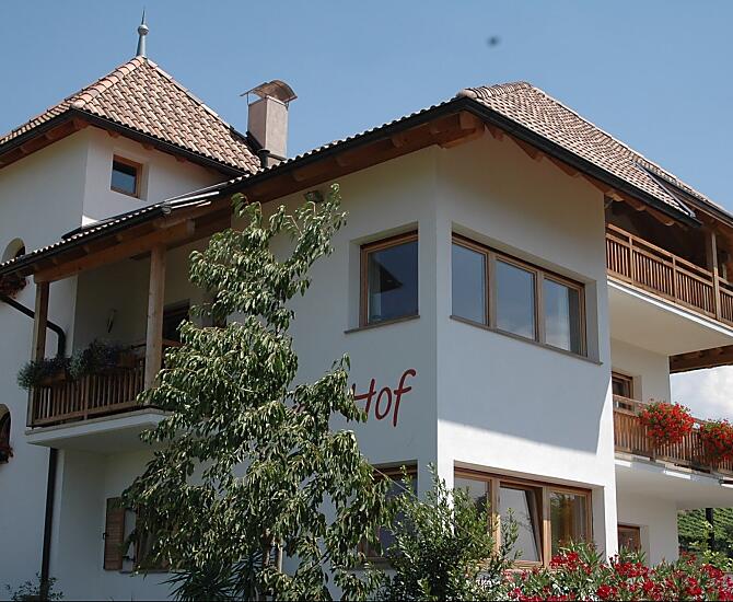 Straß-Hof - Fotogalerie Photo