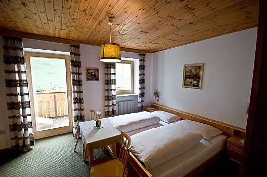 Wiebenhof - Seznam Photo
