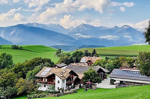 Huber zu Dorf - Seznam Photo