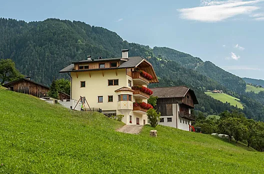 Kreuzplonhof - Seznam Photo