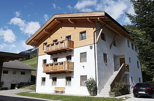 Nestlhof - Seznam Photo