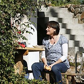 Baschtele - Hostitelé Photo