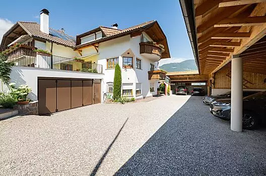 Lanserhof - Seznam Photo