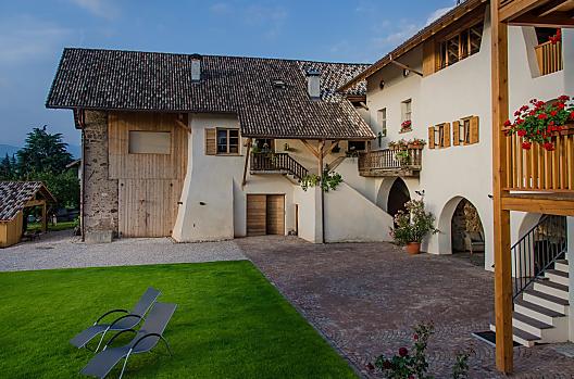 Ansitz Schneeburg - Seznam Photo