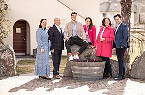 Privatkellerei Weingut Donà - Hostitelé Photo