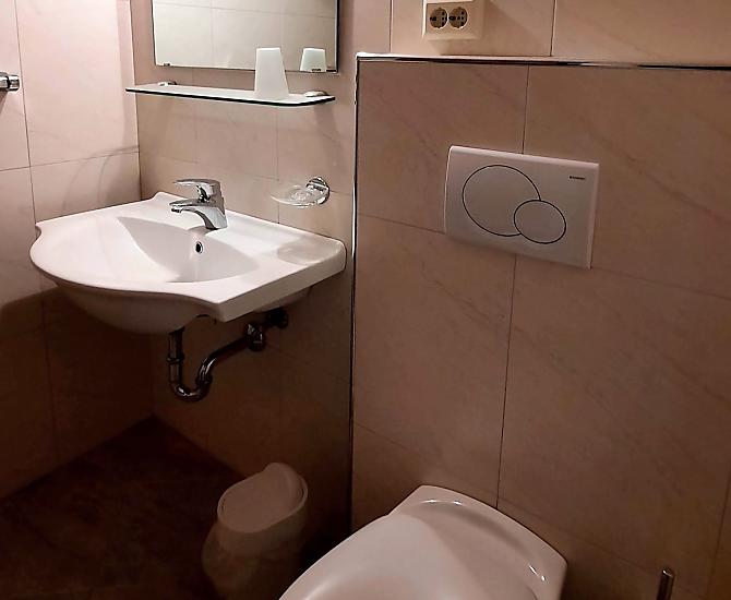 Seperates WC neben der Wohnküche