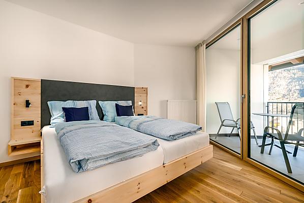 Schlafzimmer mit Loggia