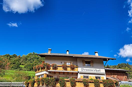 Brunnerhof - Seznam Photo