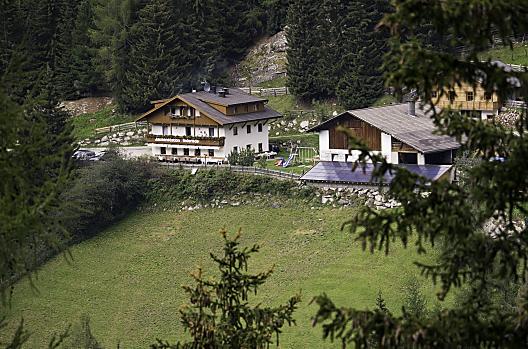 Inderederhof - Seznam Photo