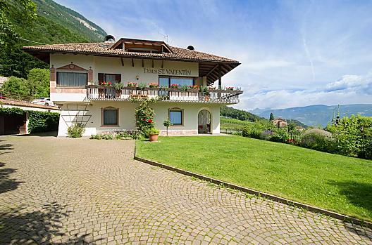 Haus St. Valentin - Seznam Photo