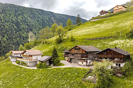 Tratterhof - Seznam Photo