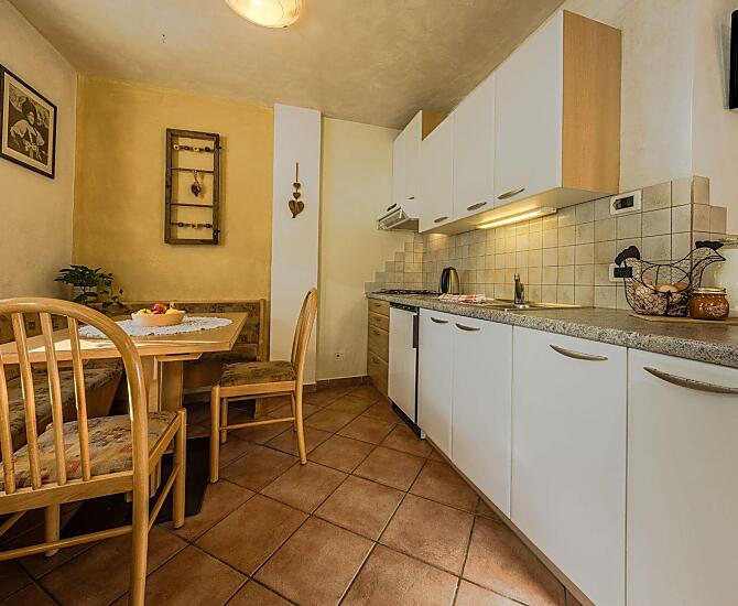 Tieshof - gallery Photo