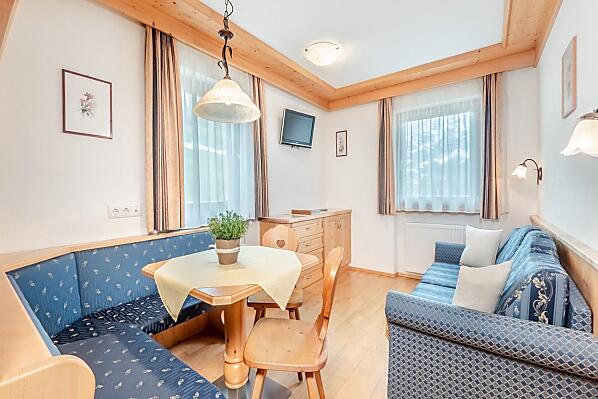 Ciasa Raut - room Photo
