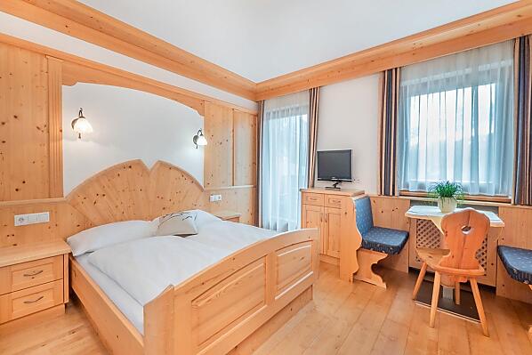 Ciasa Raut - room Photo