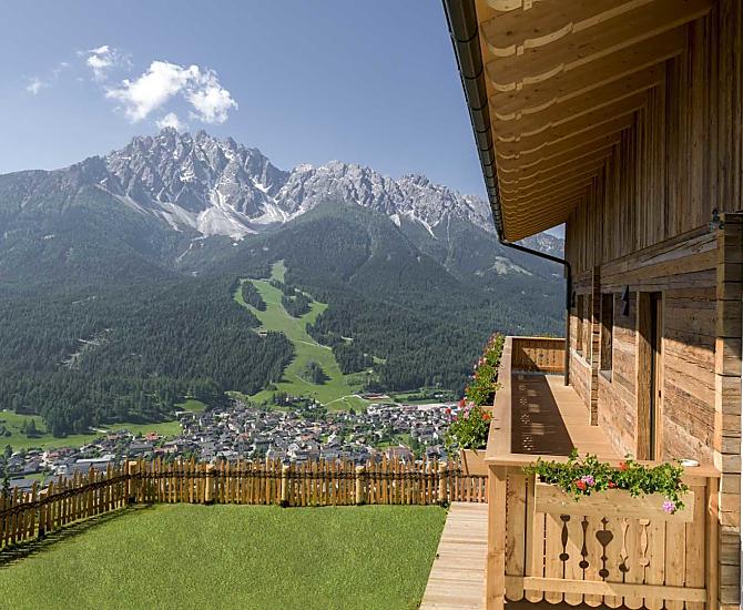 Venkovní prostor s panoramatickým výhledem na Haunold