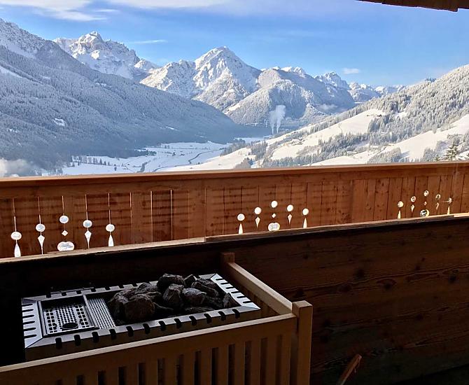 Naše sauna s panoramatickým výhledem