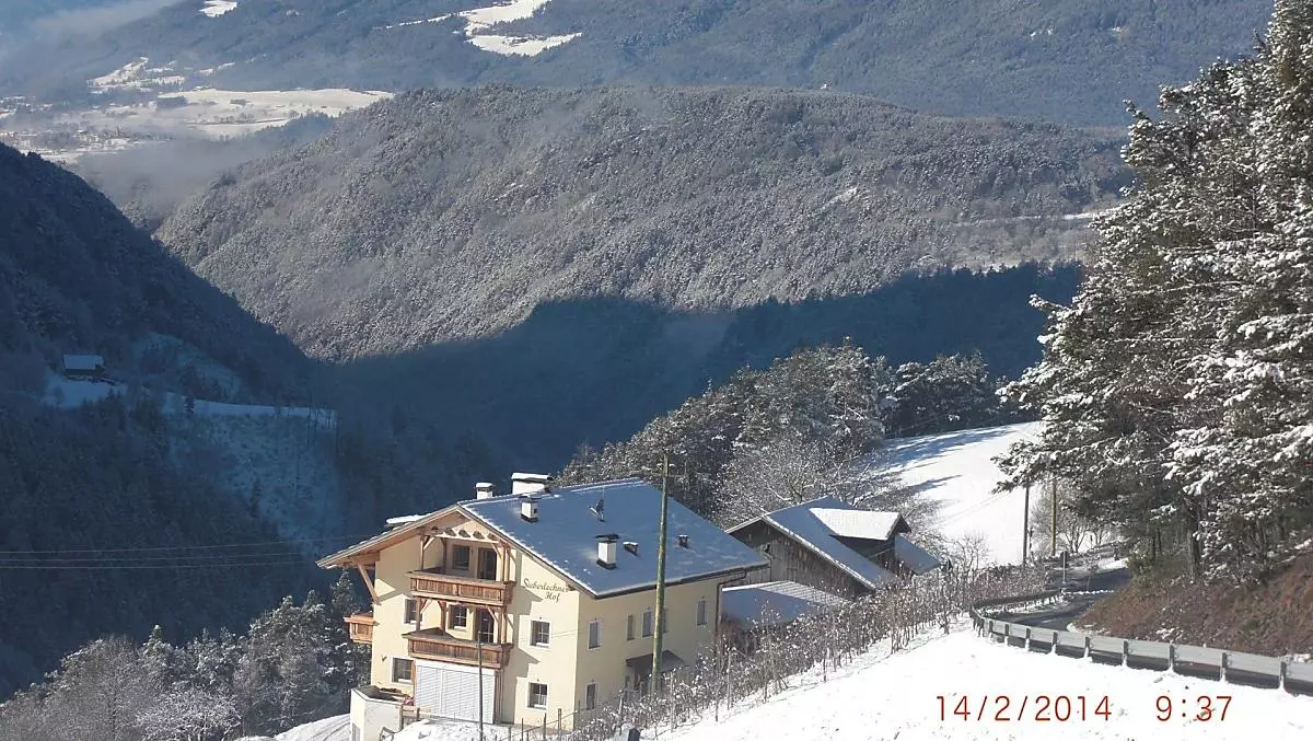 Zima na statku Sieberlechnerhof, vyražte na túry na snežnicích nedotcenou prírodou!