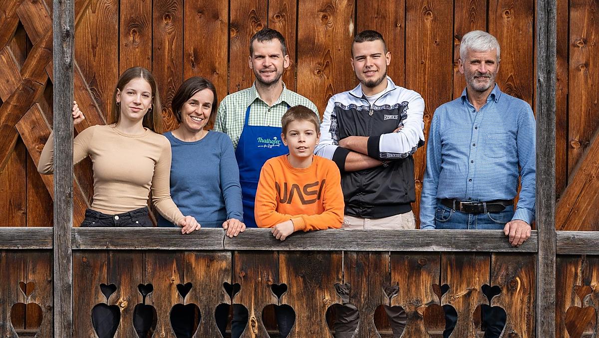 Vaši hostitelé – rodina Obrist