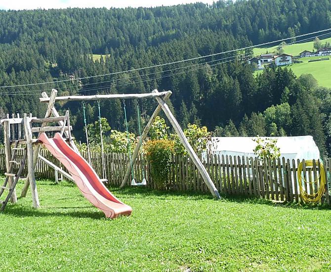 Hrište, kde se deti mohou vyrádit.