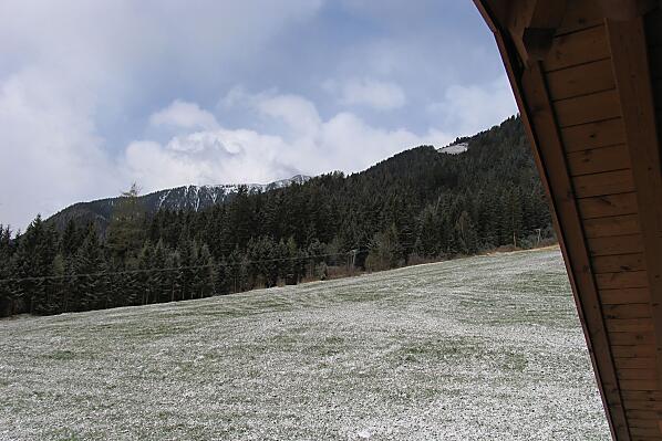 Aussicht vom Balkon Riepenwohnung , Blick zum Rammelstein